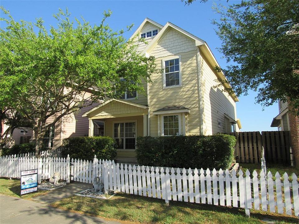 1st image of 14330 Summer Garden Dr