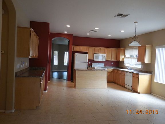 5th image of 8159 W Deanna Dr
