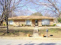 1st image of 2904 Southridge Dr