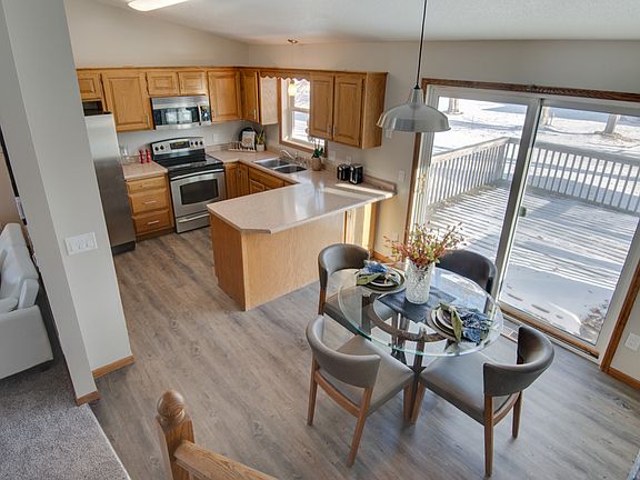 2nd image of 7184 Whippoorwill Ln