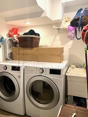 Rented by Bouklis Group | media 26