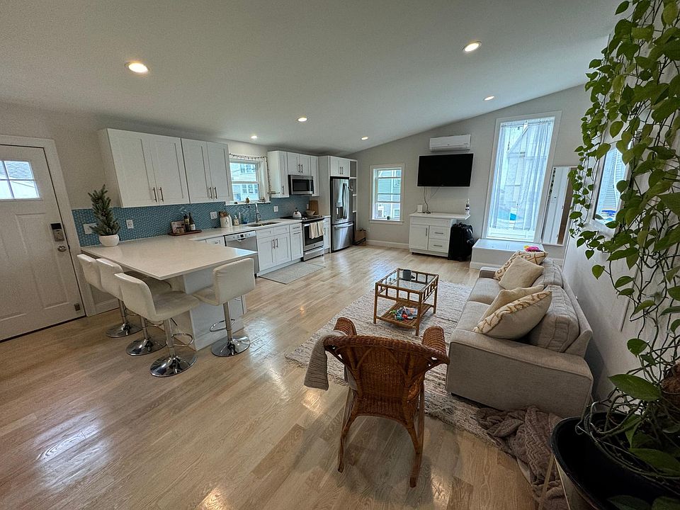 34 Underhill St 3, Winthrop, MA 02152 Zillow