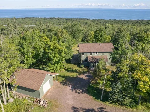 698 Cuttingwood Rd, Two Harbors, MN 55616