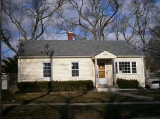 1014 Judge Ave, Waukegan, IL 60085