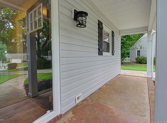2nd image of 9600 Cloverwood Ct