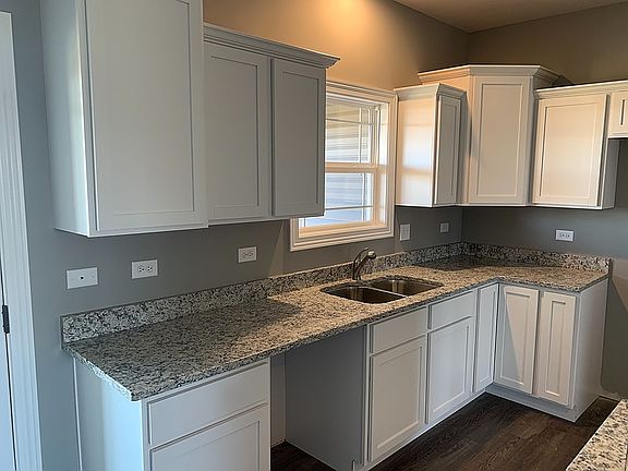 Kitchen layout option