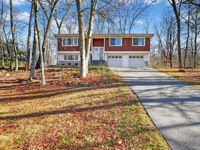 2802 Deer Street, Mohegan Lake, NY, 10547
