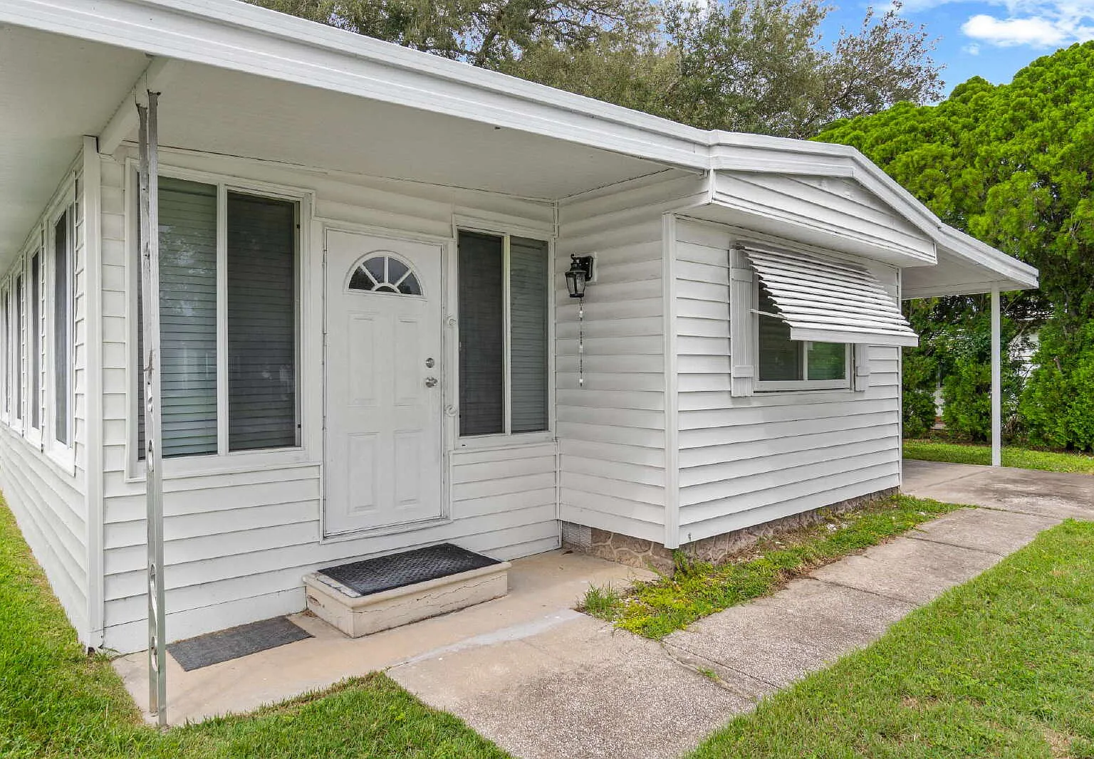 2 bed, 1.0 bath, 952 sqft, $1,200 — Photo 4