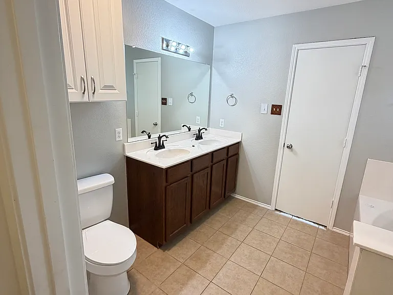 9005 Bellgrove Ct — Photo 33