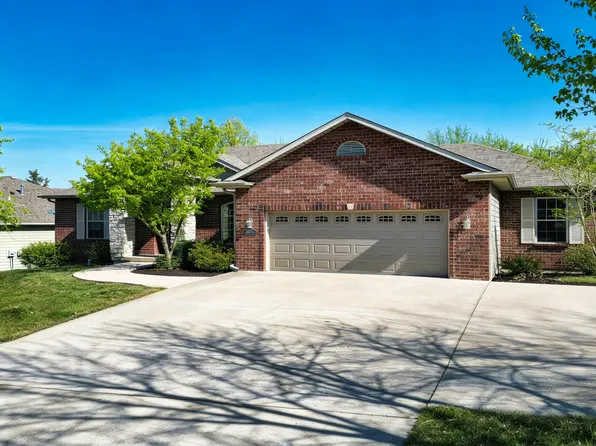 404 Stallworth Ct, Columbia, MO 65203