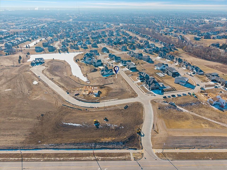 2nd image of 6565 Cardinal Rd