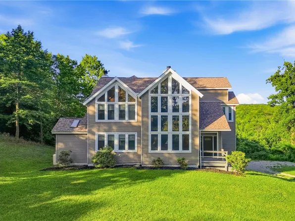300 Mohawk Rd, Champion, PA 15622