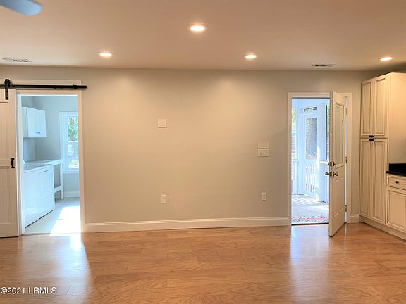 5th image of 5033 Dogwood St