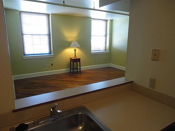 5th image of 247 N Shippen St APT 310