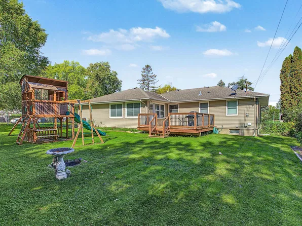 410 Thompson Ave E, West Saint Paul, MN 55118