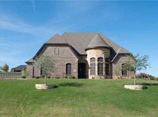 10509 San Simeon Ln, Fort Worth, TX 76179