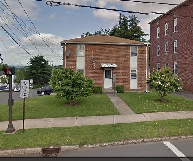 1st image of 503 Burritt St APT 4