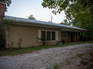 1572 Webbs Camp Rd, Walling, TN 38587