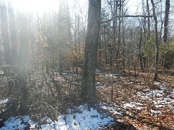 5th image of Skyline View Ln