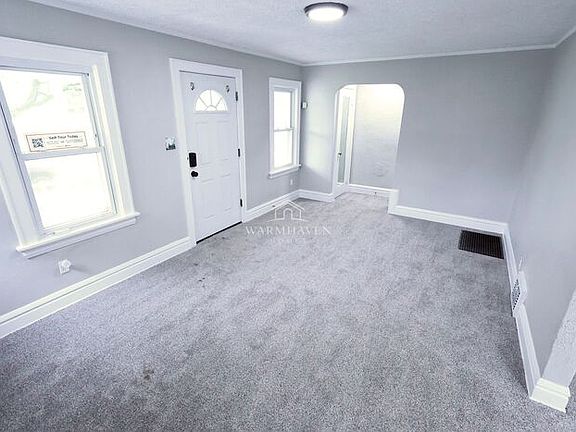 2nd image of 1318 Arnold Ave