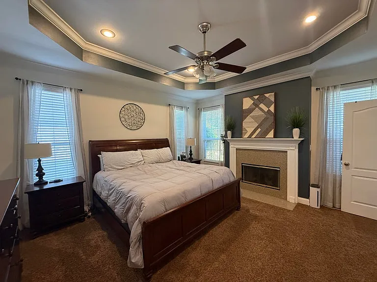 4410 Windlake Dr — Photo 21
