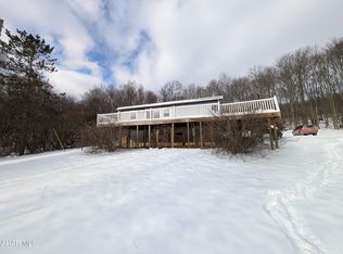189 Hamlet Ln, Northern Cambria, PA 15714