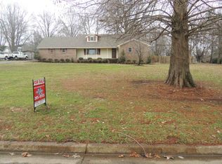 513 Edward St, Newbern, TN 38059