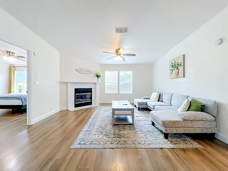 1430 Hilltop Rd — Photo 32
