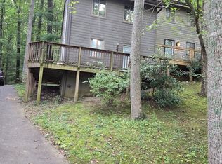 4A Ridgewood Ter, Johnson City, TN 37601