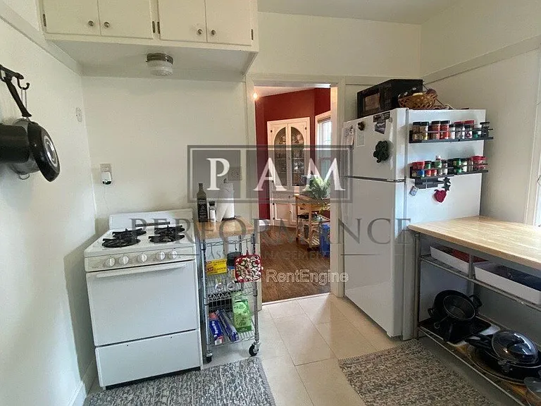 2922 S 48th St — Photo 8