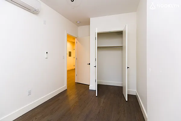 Rented by Nooklyn NYC LLC | media 20