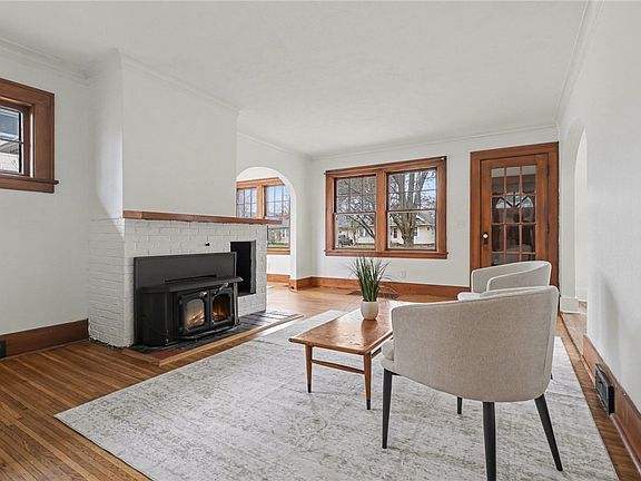 5th image of 99 Bakerdale Rd