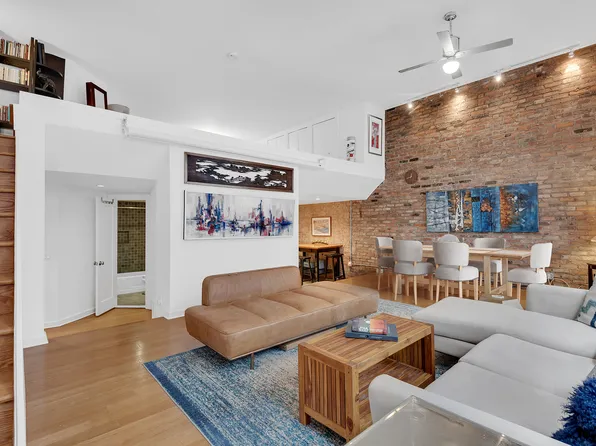 41 East 19th Street 1B image 3 of 7