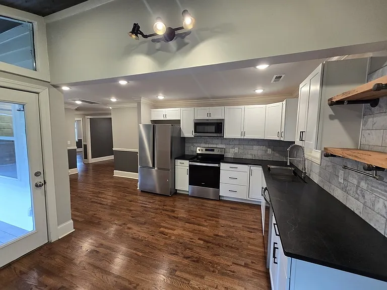 545 Lakeview Dr #A — Photo 10
