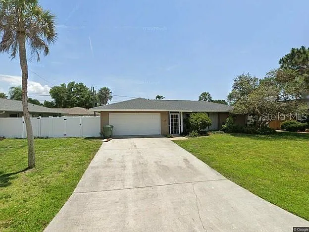 3 bed, 2.0 bath, 1521 sqft, $2,495 — Photo 1