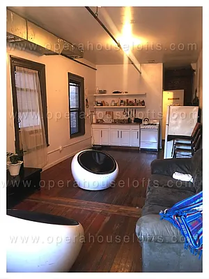 Rented by Opera House Lofts | media 56