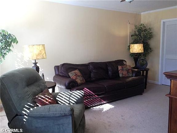 5th image of 3908 Battersea Pl