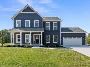 401 Mayfair Dr, Ballwin, MO 63011