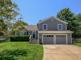 7606 NW 73rd Ct, Kansas City, MO 64152