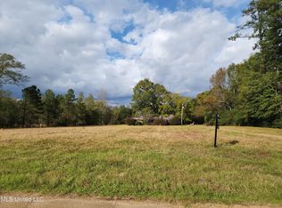 397 E Whitworth St, Hazlehurst, MS 39083