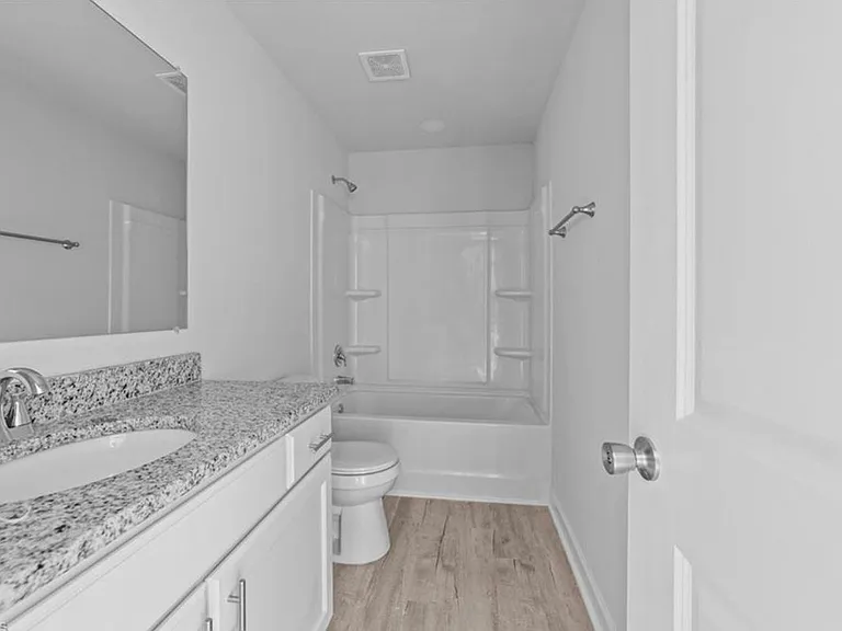 3902 Fairall Dr — Photo 14