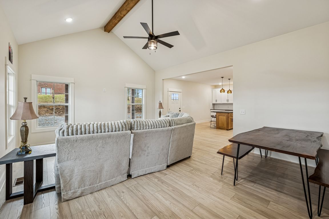 next background image