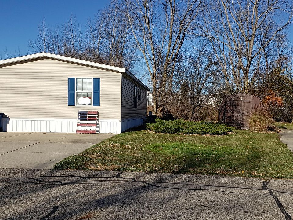 315 Valley Oak Dr, Coopersville, MI 49404 Zillow