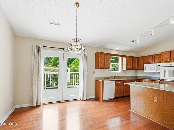 5th image of 7200 Genoa Ln