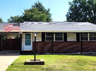 11000 Whitehall Manor Dr, Bridgeton, MO