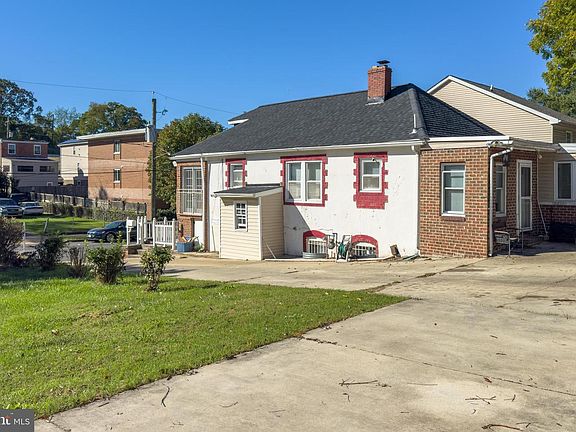 5th image of 5432 Call Pl SE