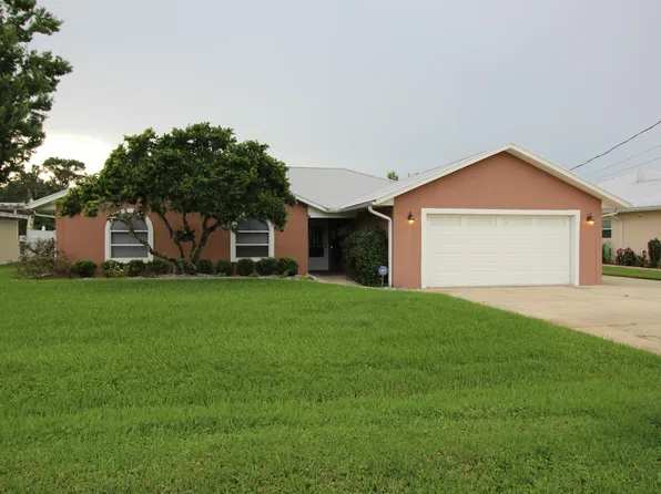 121 Orange Dr E, East Palatka, FL 32131