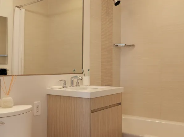 200 West 67th Street image 5 of 15