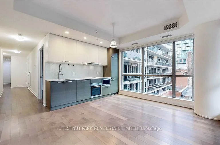 55 Front St E #513 — Photo 7