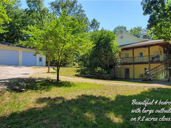 25733 Macks Camp Ave, Warsaw, MO 65355